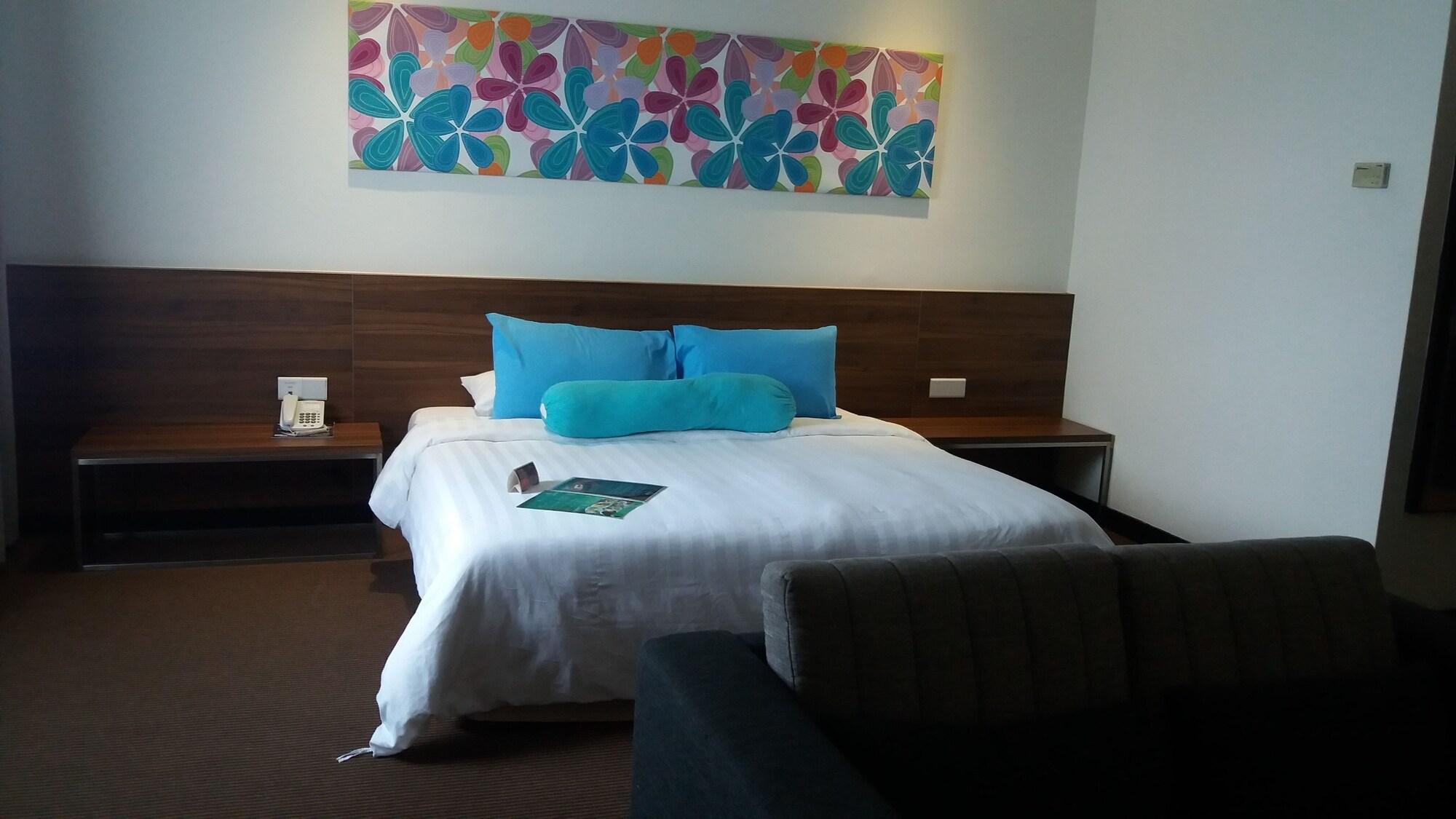 Starcity Hotel Алор Сетар Екстериор снимка